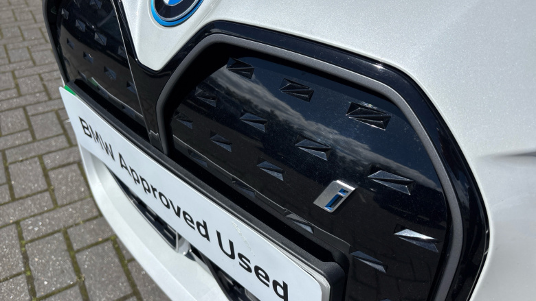 BMW i4 250kW eDrive40 M Sport 83.9kWh 5dr Auto Electric Hatchback